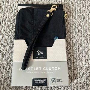 Travelon Wristlet Clutch